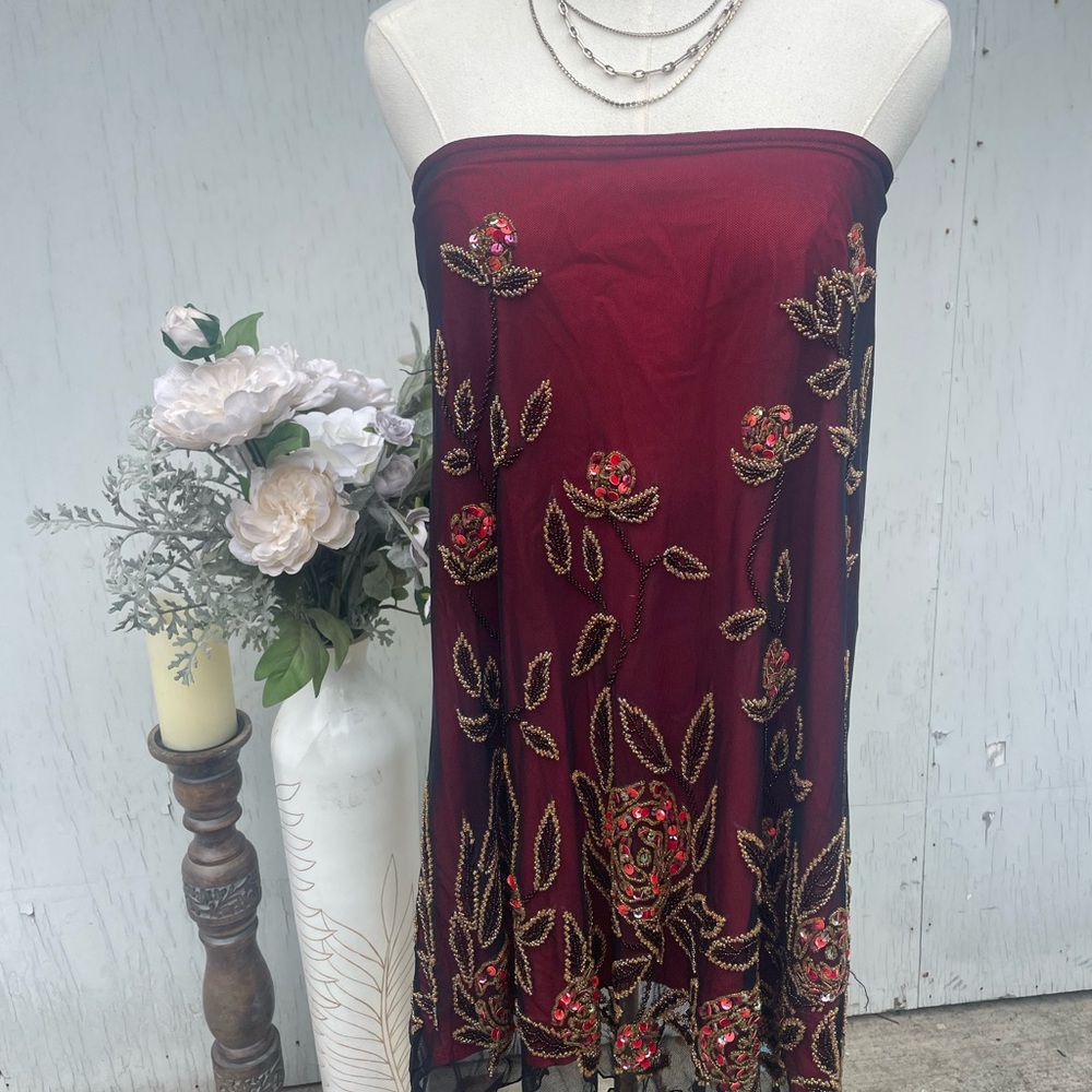 Elegant Vintage Red Skirt/Dress with Floral Embroidery